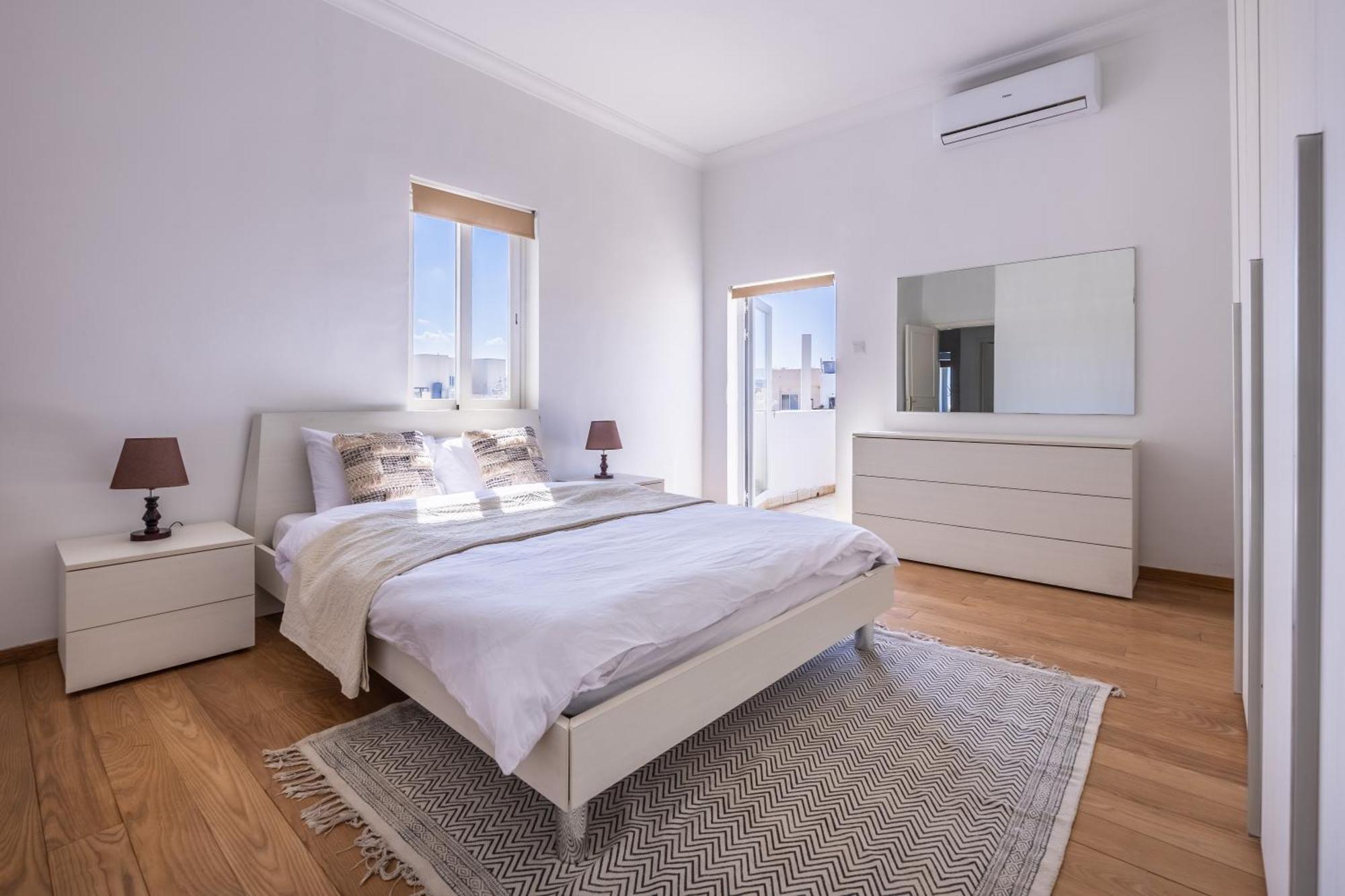 Апартаменти Stunning - Seaview Penthouse 3-Bed + Parking Сліма Екстер'єр фото